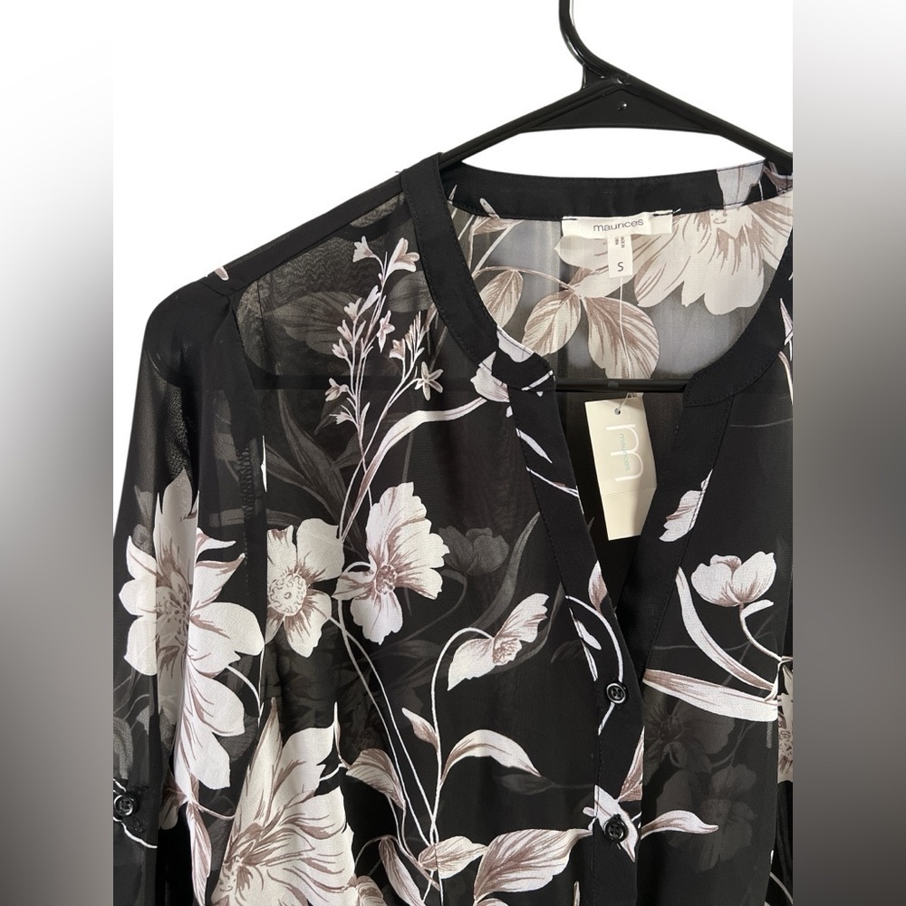 Maurice’s black floral button down high low tunic blouse - Picture 3 of 6